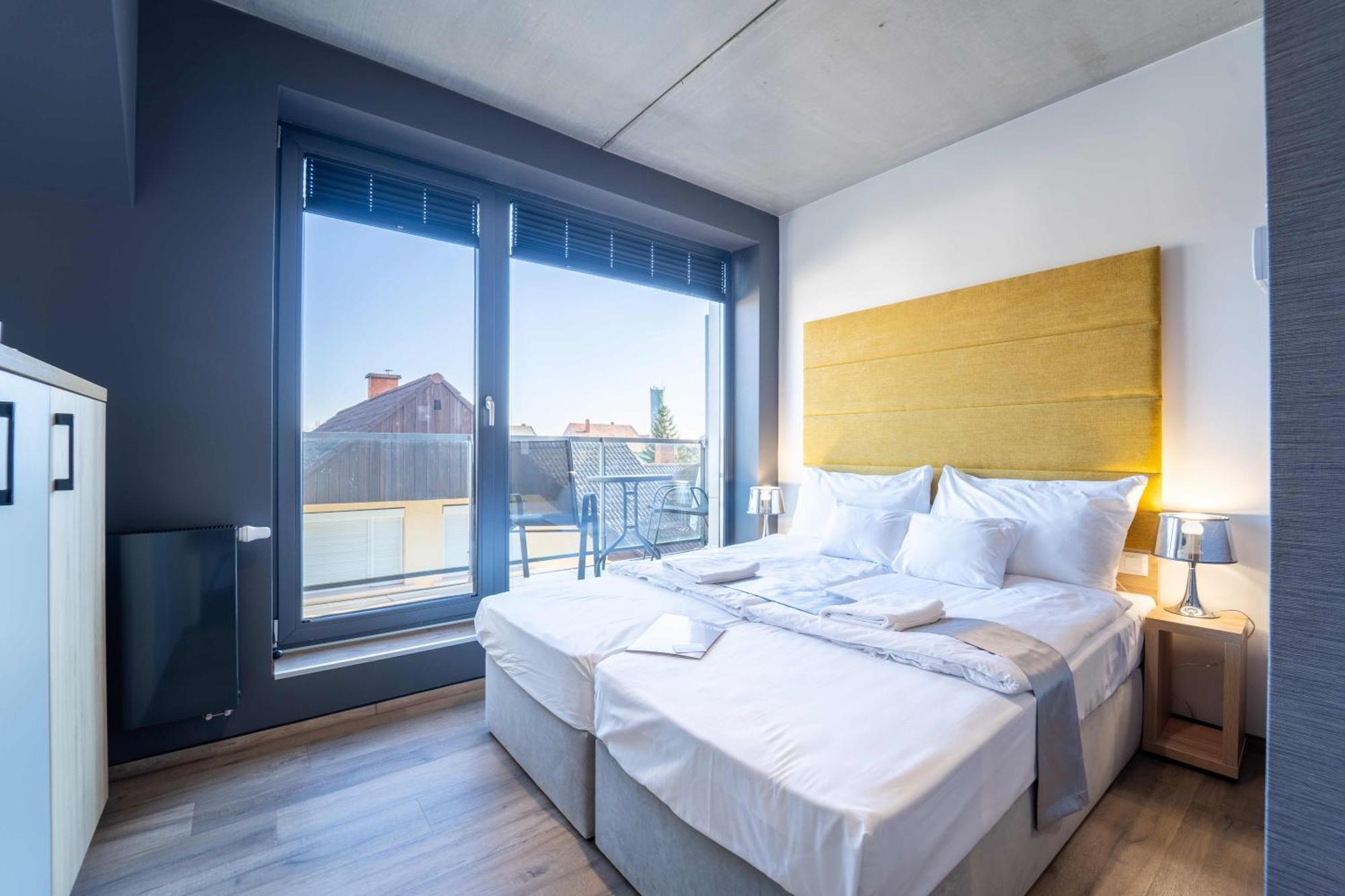 Family Apartment *